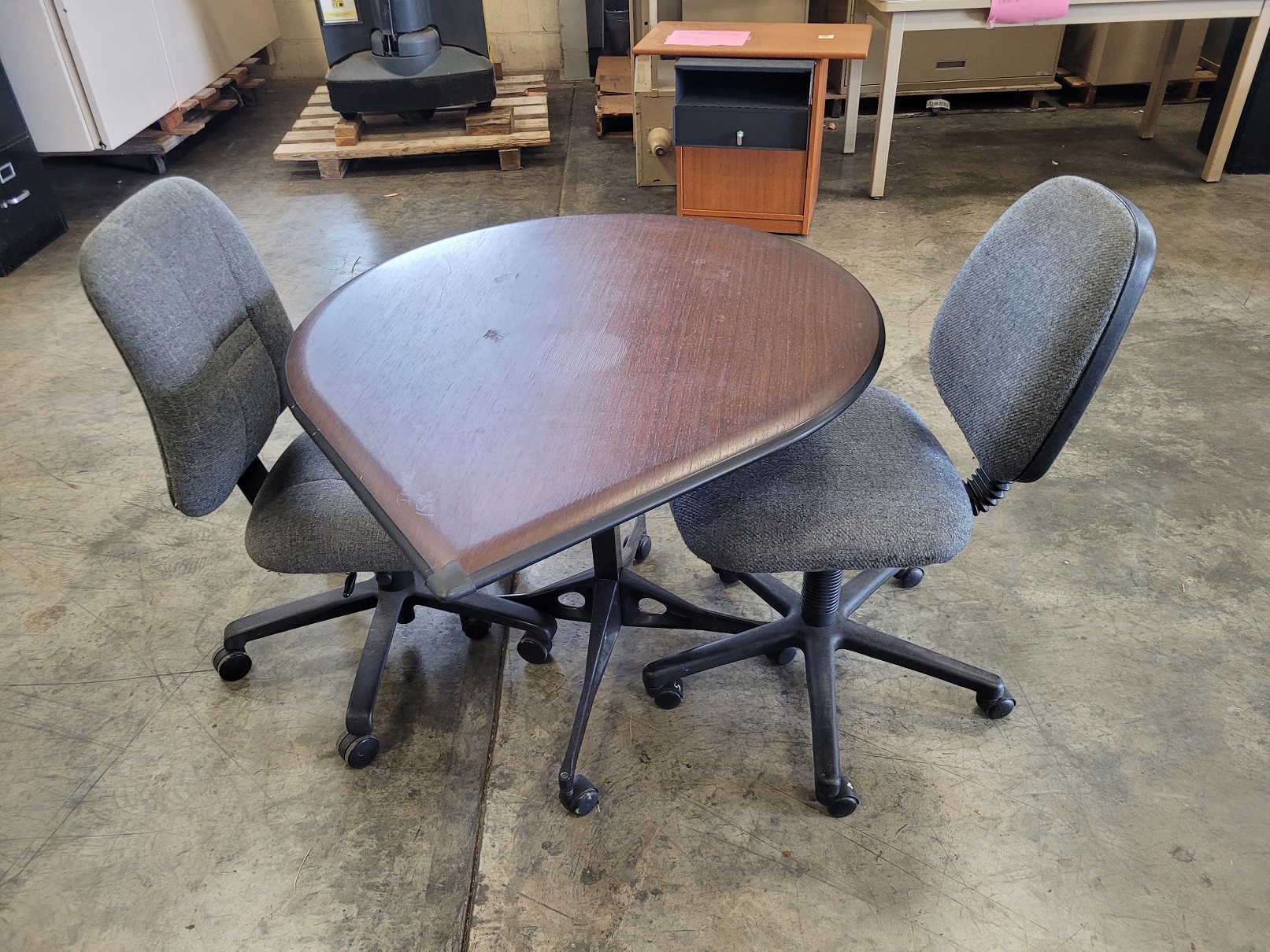 Wooden Top Table with Wheels & 2 Chairs - Wooden Top Table with Wheels & 2 Chairs